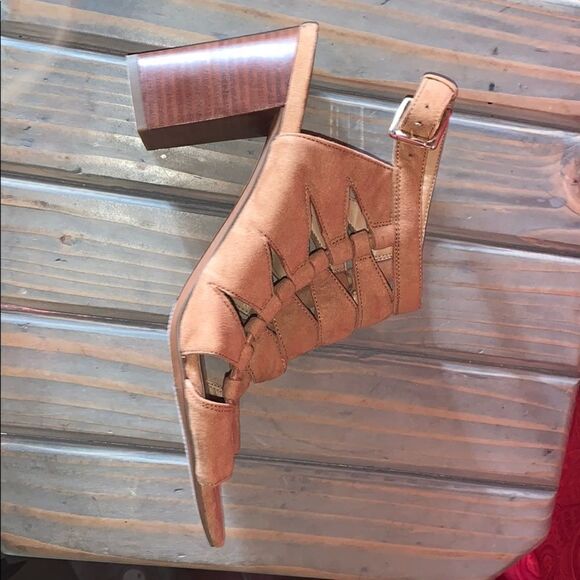 Franco
Sarto suede sandals   - Picture 5 of 7